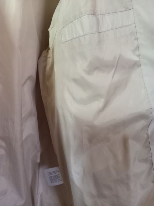 Куртка невагома 54 розмір весна , осінь