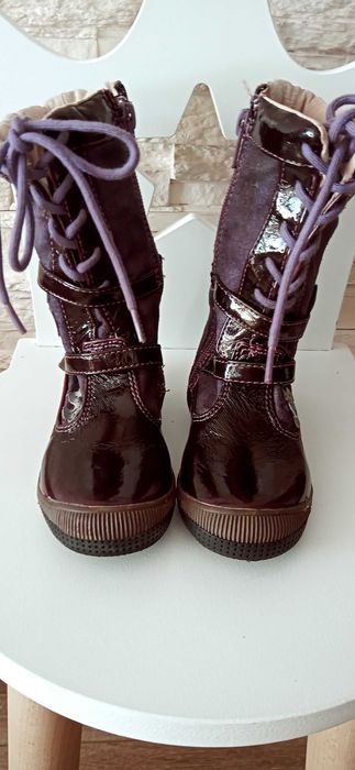 Botki długie dla dziewczynki fioletowe nieocieplane r. 24