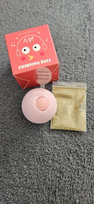 Piłka dla kota różowa