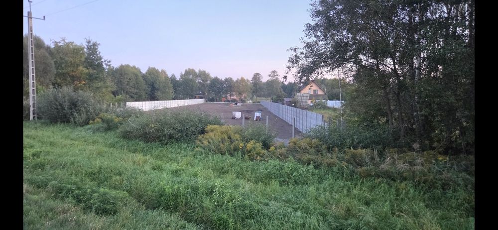 Wynajem-działka-3500m2-Bezpośrednio-Parking