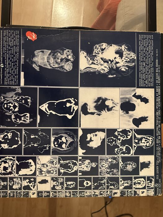 Vendo disco vinil original “Emotional Rescue” dos The Rolling Stones.