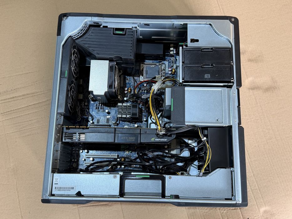 Workstation HP Z600 Xeon Nvidia GTX 580 12GB