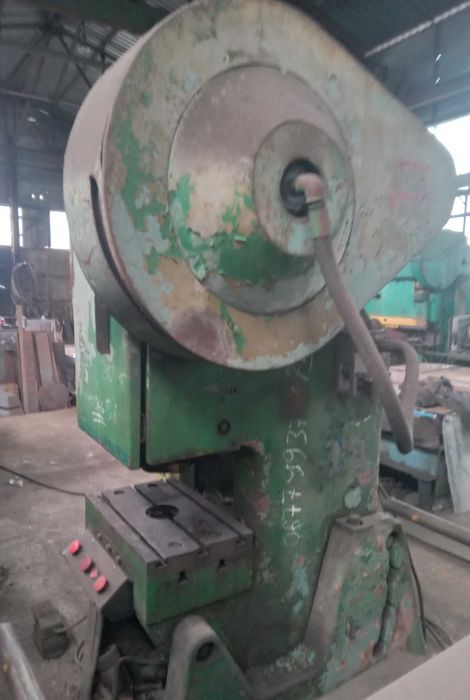 КД2326, КД2128К, КА2330, К2132 пресса усилием 40т.,63т.,100т.,160т.