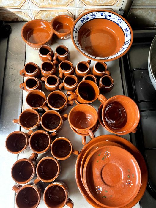 Conjunto de loiça de café e shots em barro