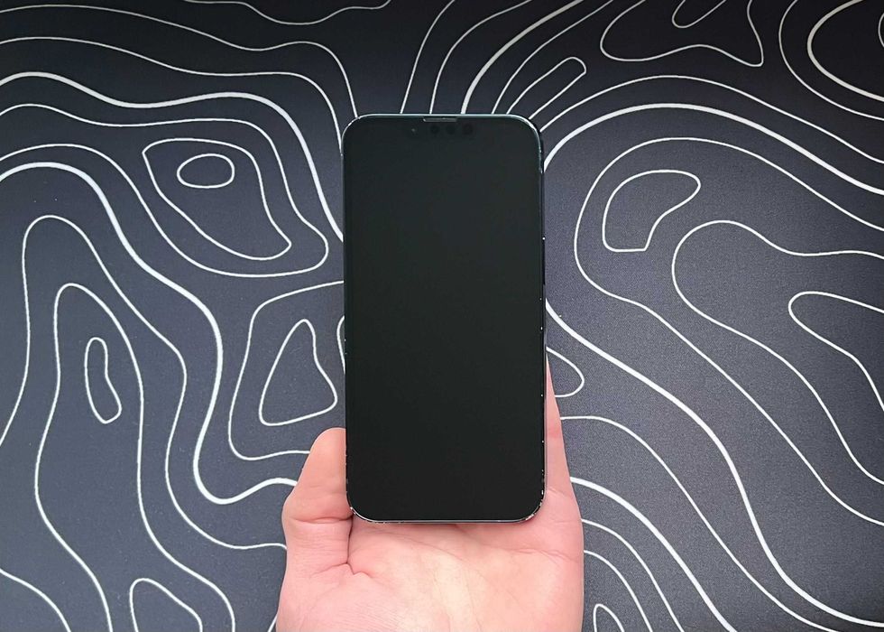 Топ цена - iPhone 13 - 128 гб - 100% АКБ - MIDNIGHT - NEVERLOCK