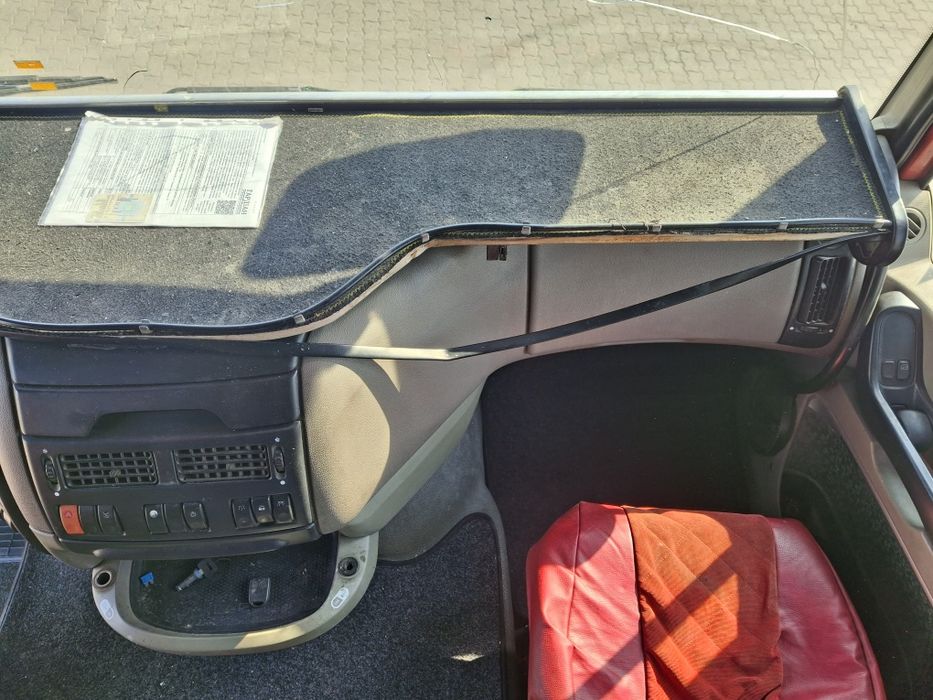 DAF XF105 сідловий тягач