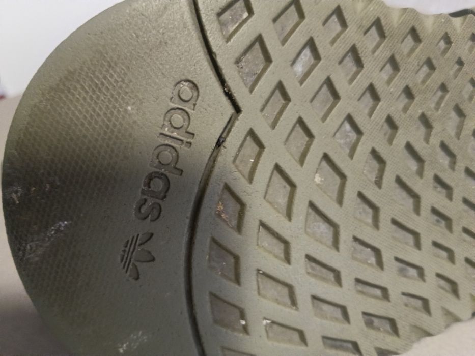 Tenis Adidas U Path Run 
Cor: Verde