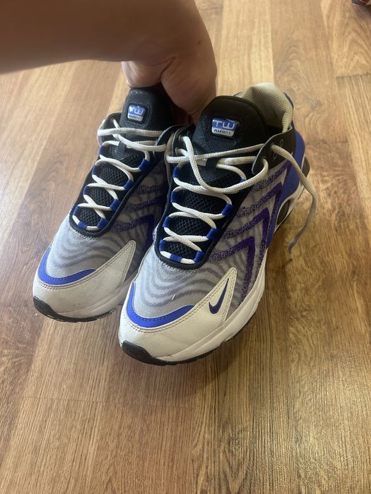 Кросівки Nike Air Max TW