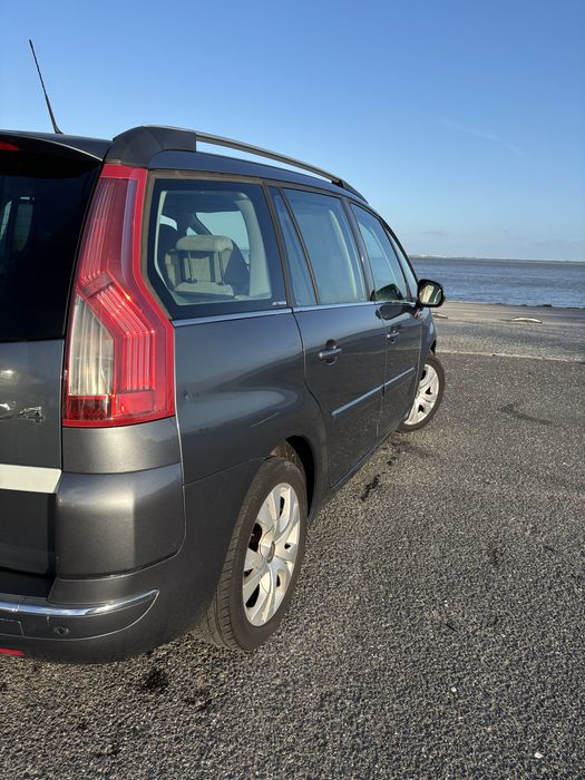 Citroën C4 Grand Picasso 1.6 HDi Exclusive – 7 Lugares | Nacional