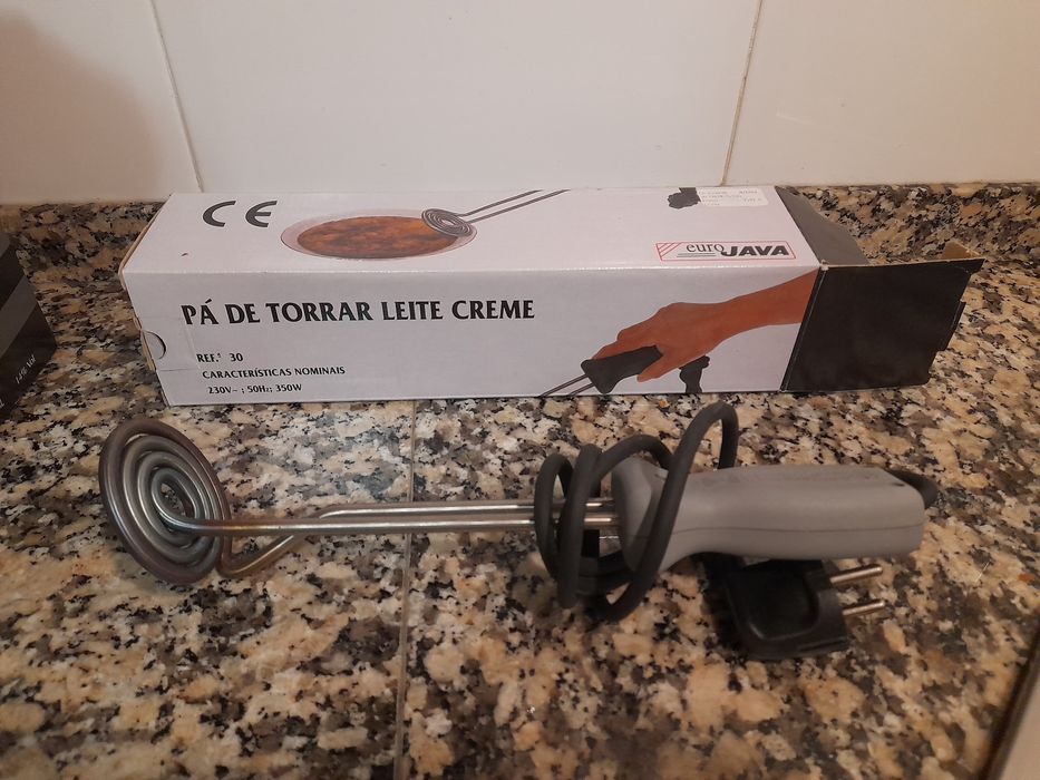 Pá de torrar leite creme