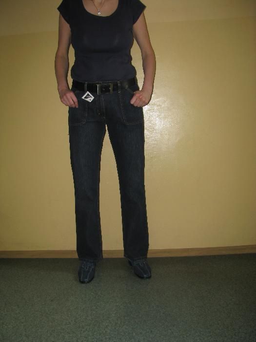 Wrangler Hero spodnie jeans z wysokim stanem - W27-36 x L33