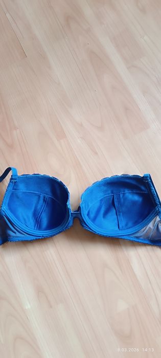 Biustonosz usztywniany Vivance push up