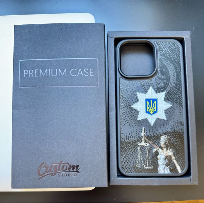 Продам чохол (Custom) на Iphone 15 Pro Max