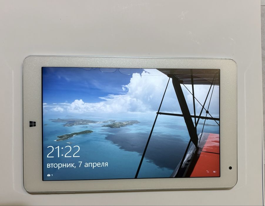 Планшет IPro, під ремонт