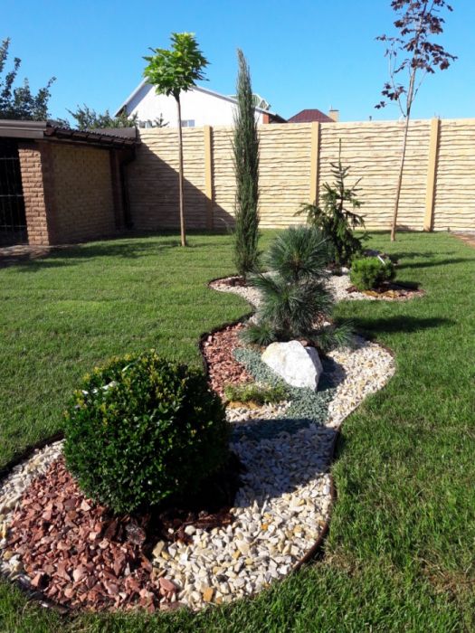 Аэрация, вычесывание.Озеленение. Укладка рулонного газона. Ландшафт.