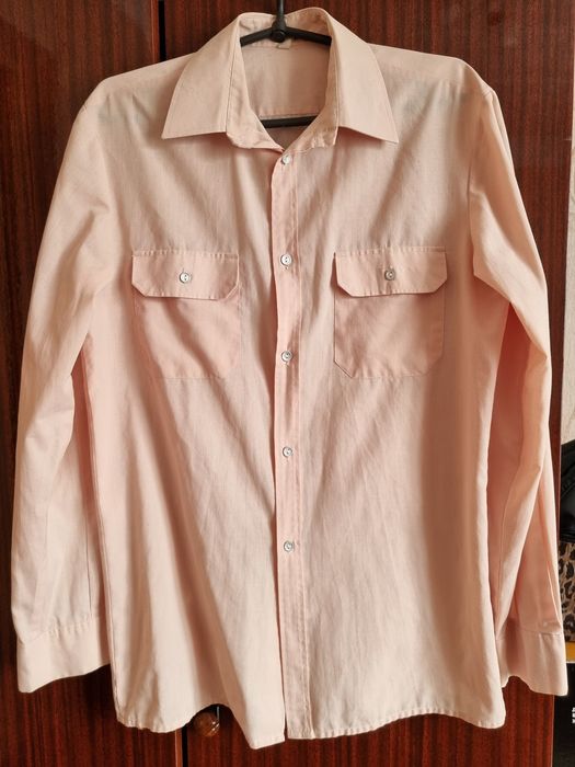 Рубашки мужские с короткими рукавами, с длинными.