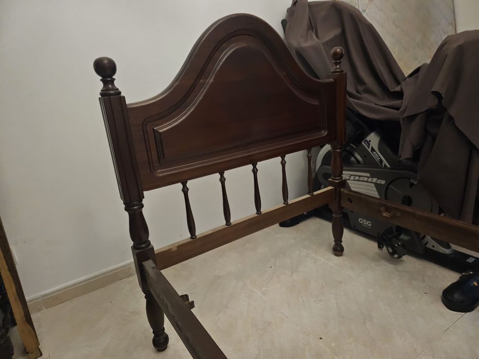 Cama de Solteiro