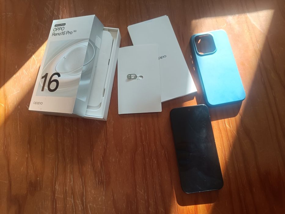 OPPO Reno 16 Pro 5G (512GB) – Como Novo (2 meses de uso) + Garantia + 2 Capas