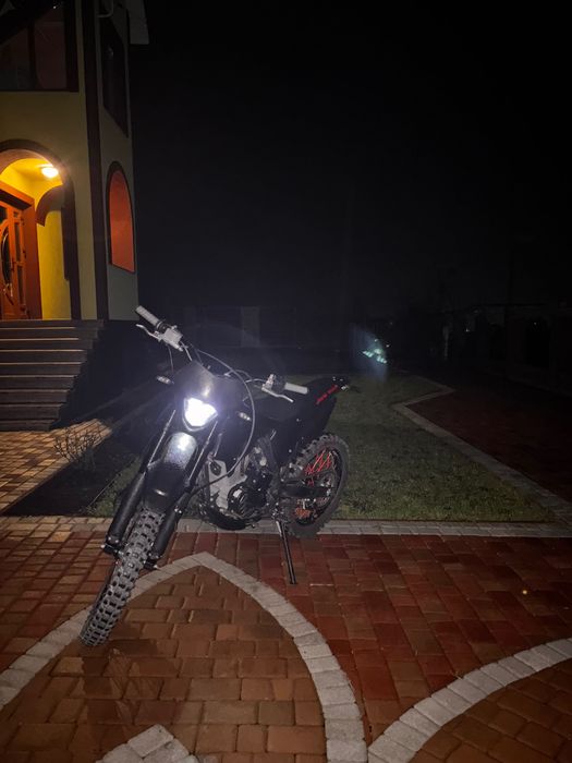 Мотоцикл Spark 250 p-2