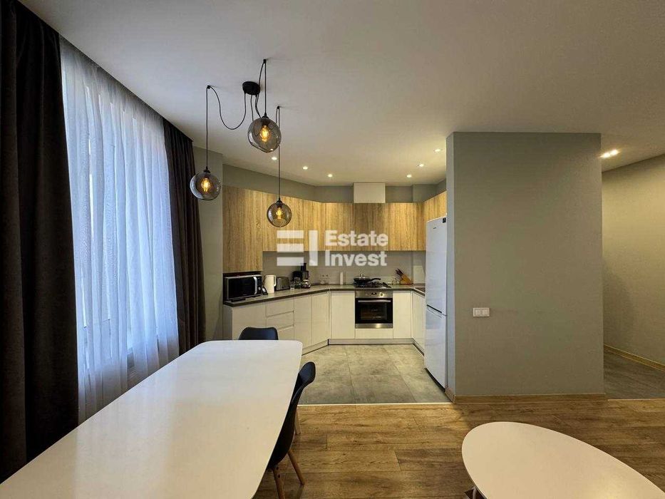 Продам 2 кімн. квартиру по вул. Велика Панасівська, 76Г, ЖК Новий дім.
