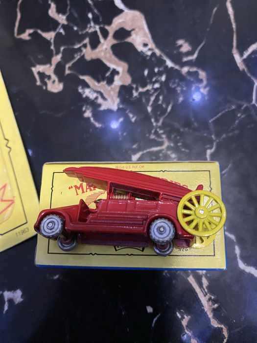 Модель пожарной машинки Matchbox Authentic MOKO N9