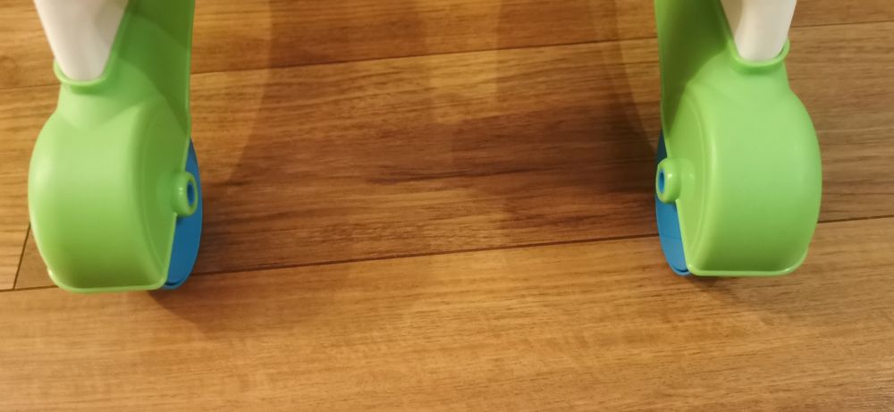 Chodzik jeździk Fisher Price jak nowy TANIO!