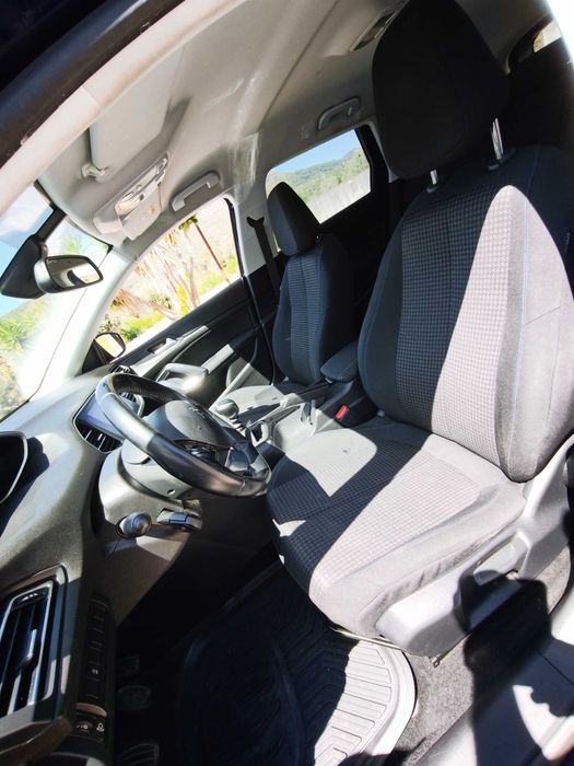 Peugeot 308 Sw .