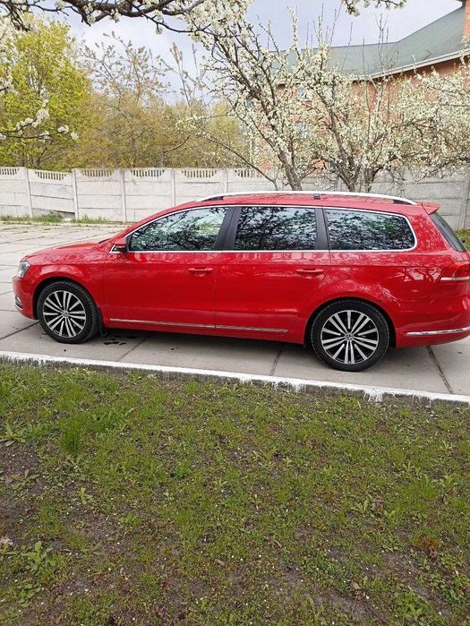 Продам Volkswagen Passat 2012 метан/бензин