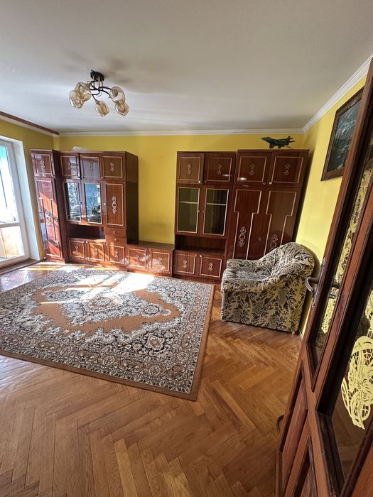 Продам 2 кімнатну Довженка.Сихів. Сихівський район