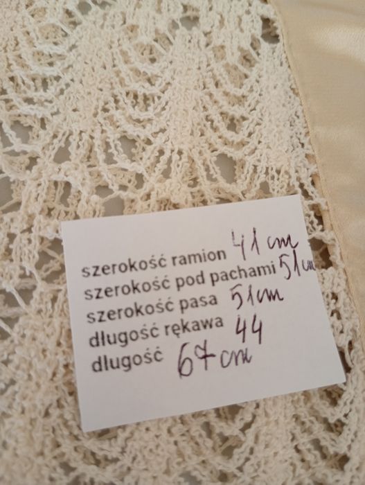 Ażurowy kremowy komplet
