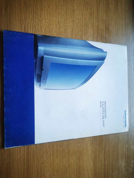 Katalog Grundig RTV 98/99r telwizory wieże magnetowidy 68str