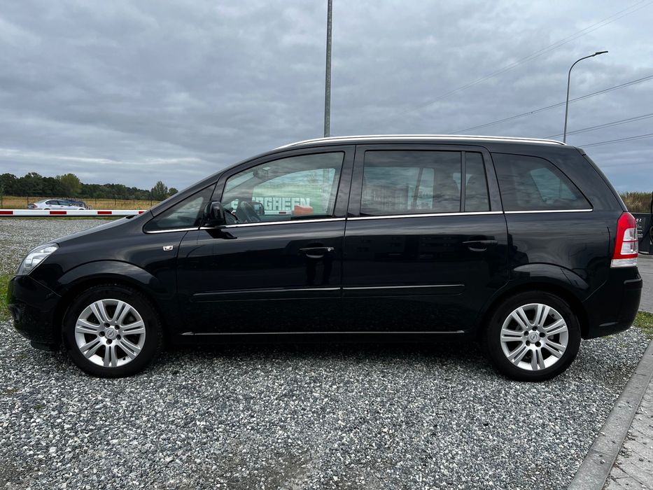 Opel Zafira Bardzo zadbany