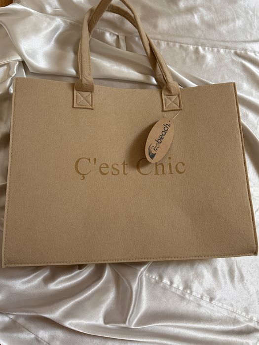 Piekna torebka z filcu