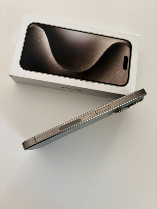 iPhone 15 PRO 128 GB - stan bardzo dobry