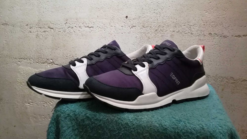 Damskie sneakersy ESPRIT r.39 stan bardzo dobry