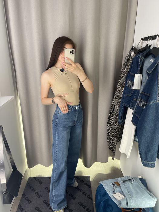 Джинсы one by one