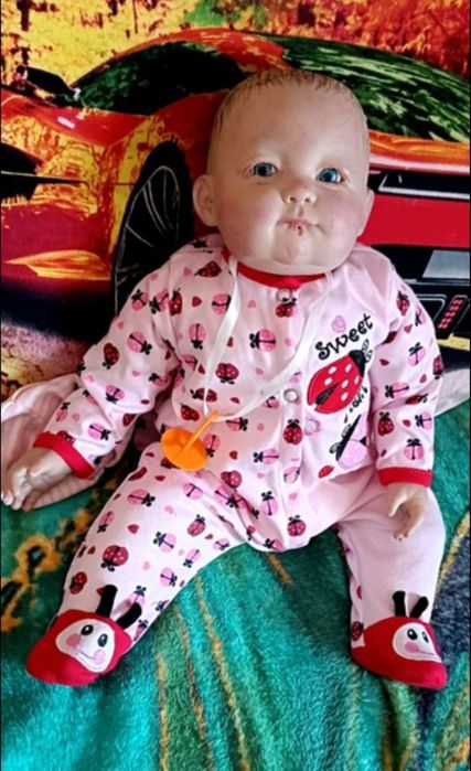 Duża lalka  bobas z minką  jak prawdziwe niemowlę ok.55 cm.