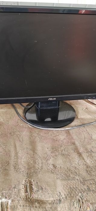 Монитор.  21 Asus