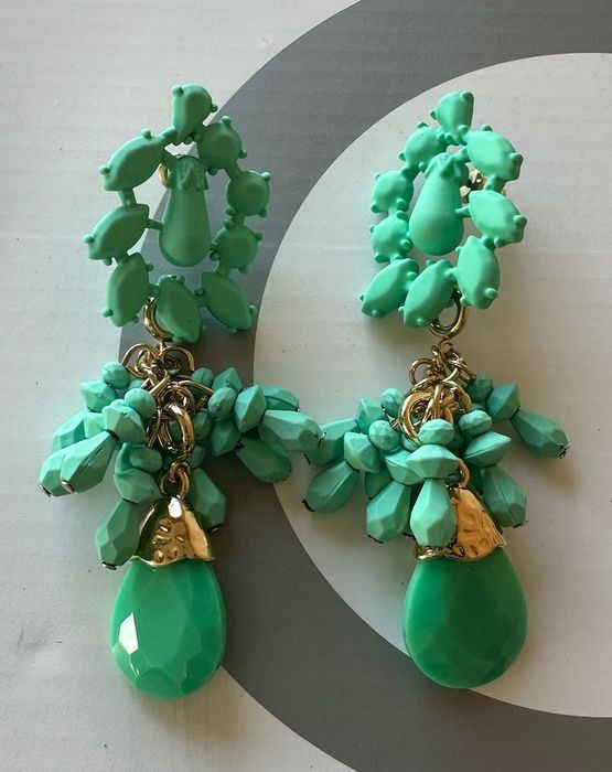 Brincos Verdes super giros NOVOS