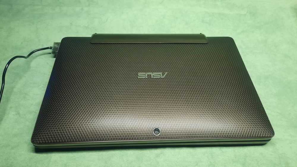 Asus TF101 +клавиатура