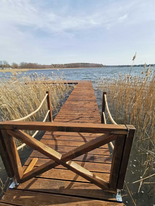 Budowa pomostów -wbijanie pali