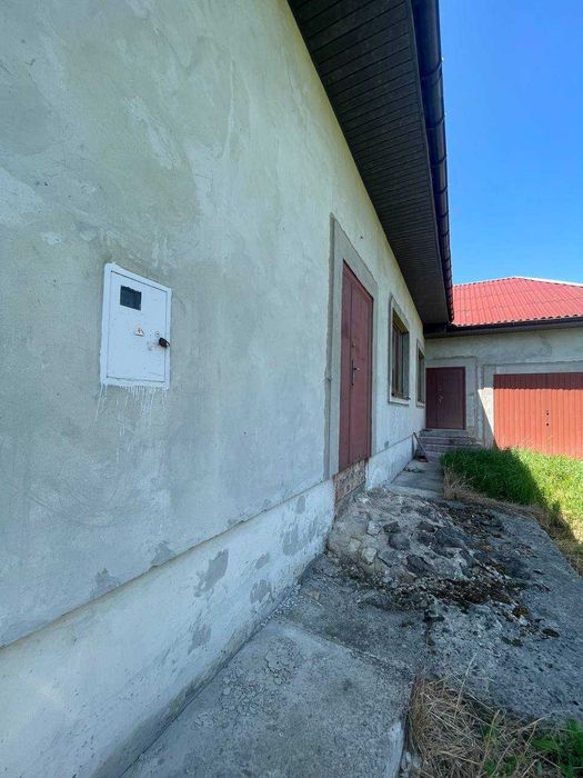 Продається будинок сирець в с.Липівка