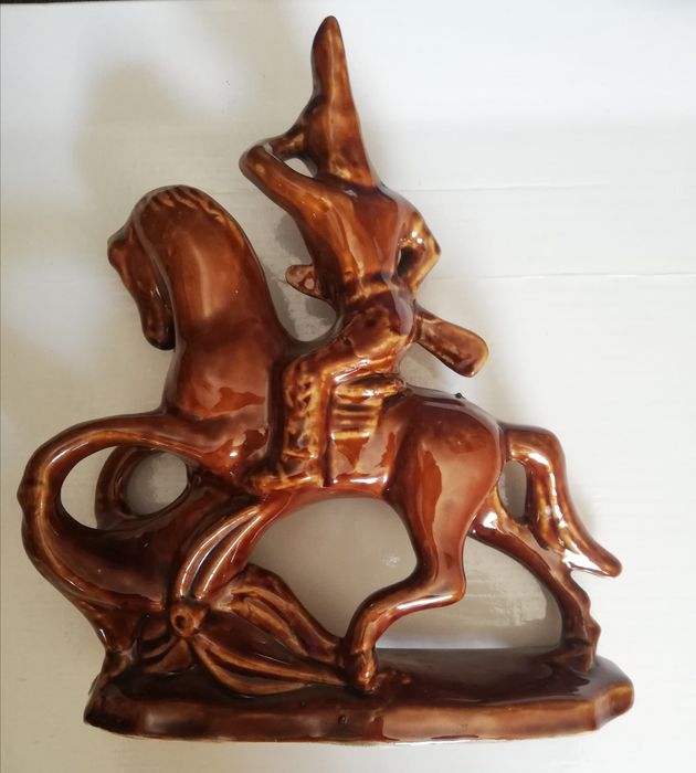 Koń z kamionki 27cm wysoki
