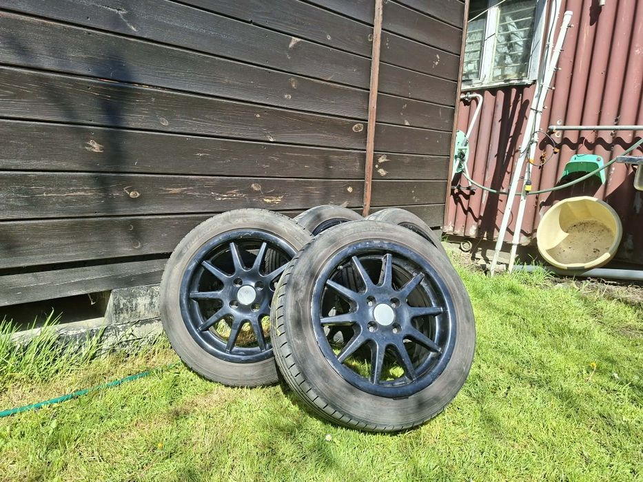 Felgi 15" 4x100 z oponami