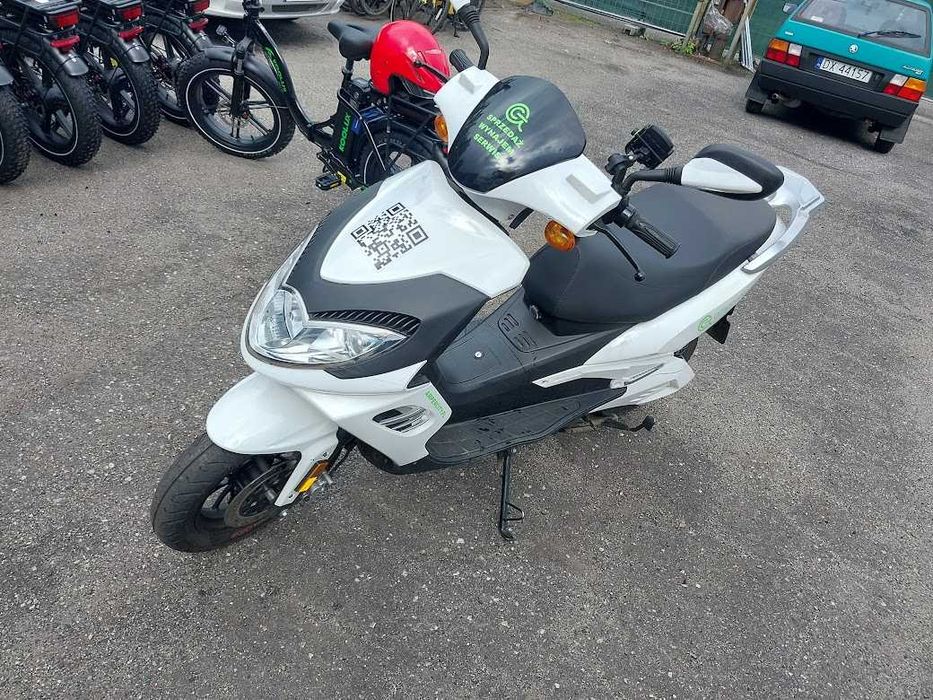 Skuter elektryczny do wynajęcia scooter for rent 50cc Wrocław