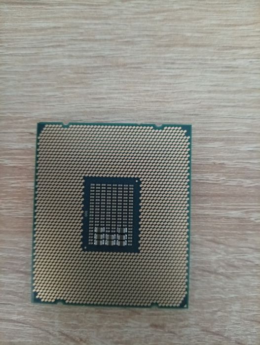 Intel xeon e5 2650v4