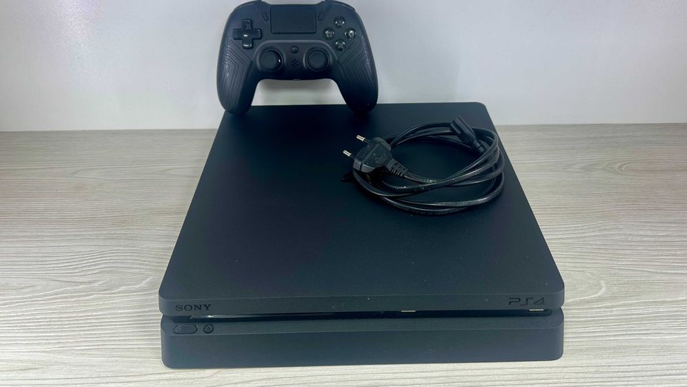 Konsola Sony PlayStation 4 slim 1 TB czarny