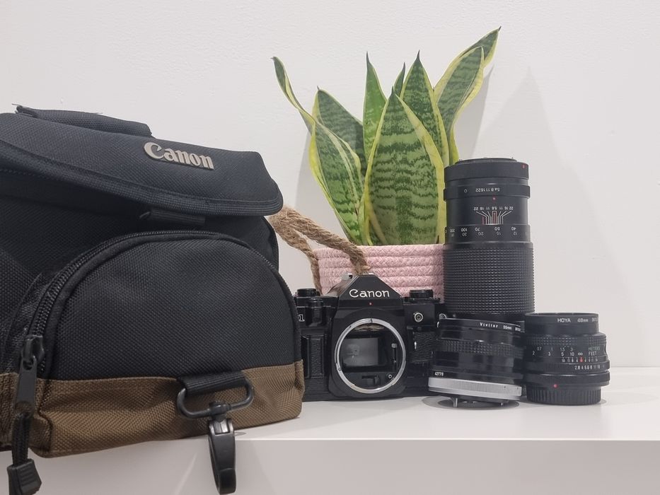 Canon A-1 + 3 Lenses + Filters + Case – Complete Pack, Excellent64170842969858121