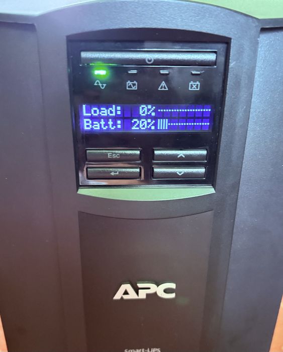 ДБЖ APC Smart-UPS 1500VA