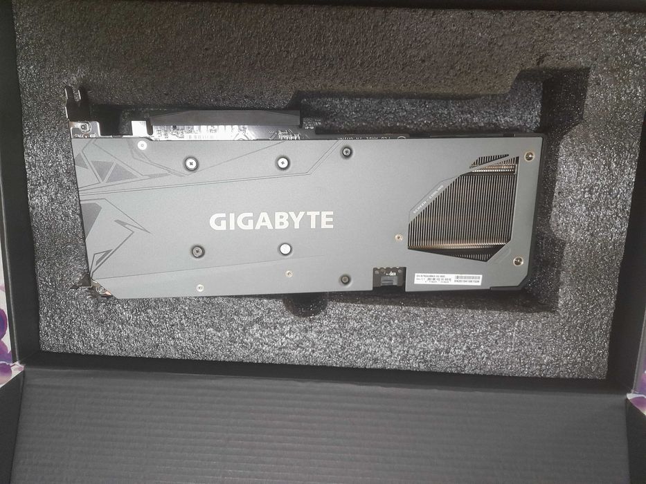 Radeon RX 7600 GAMING OC 8G